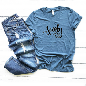 V-Neck: Spooky Spiderweb-Plus Sizes