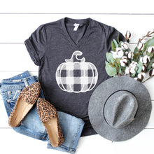 V-Neck: White Plaid Pumpkin