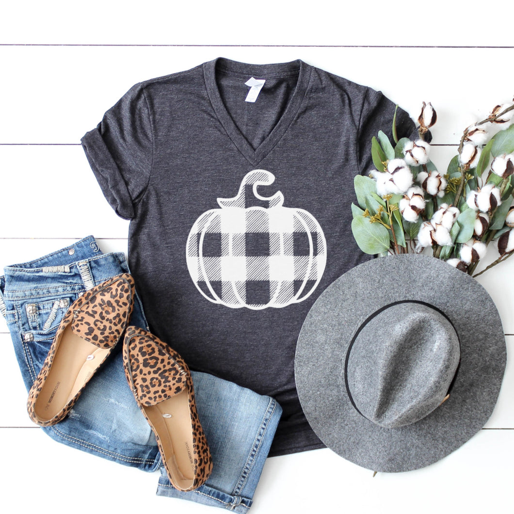 V-Neck: White Plaid Pumpkin